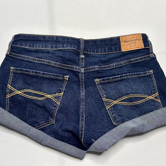 Abercrombie & Fitch Women’s Size 2 Waist 26 Shorts - Picture 2 of 4